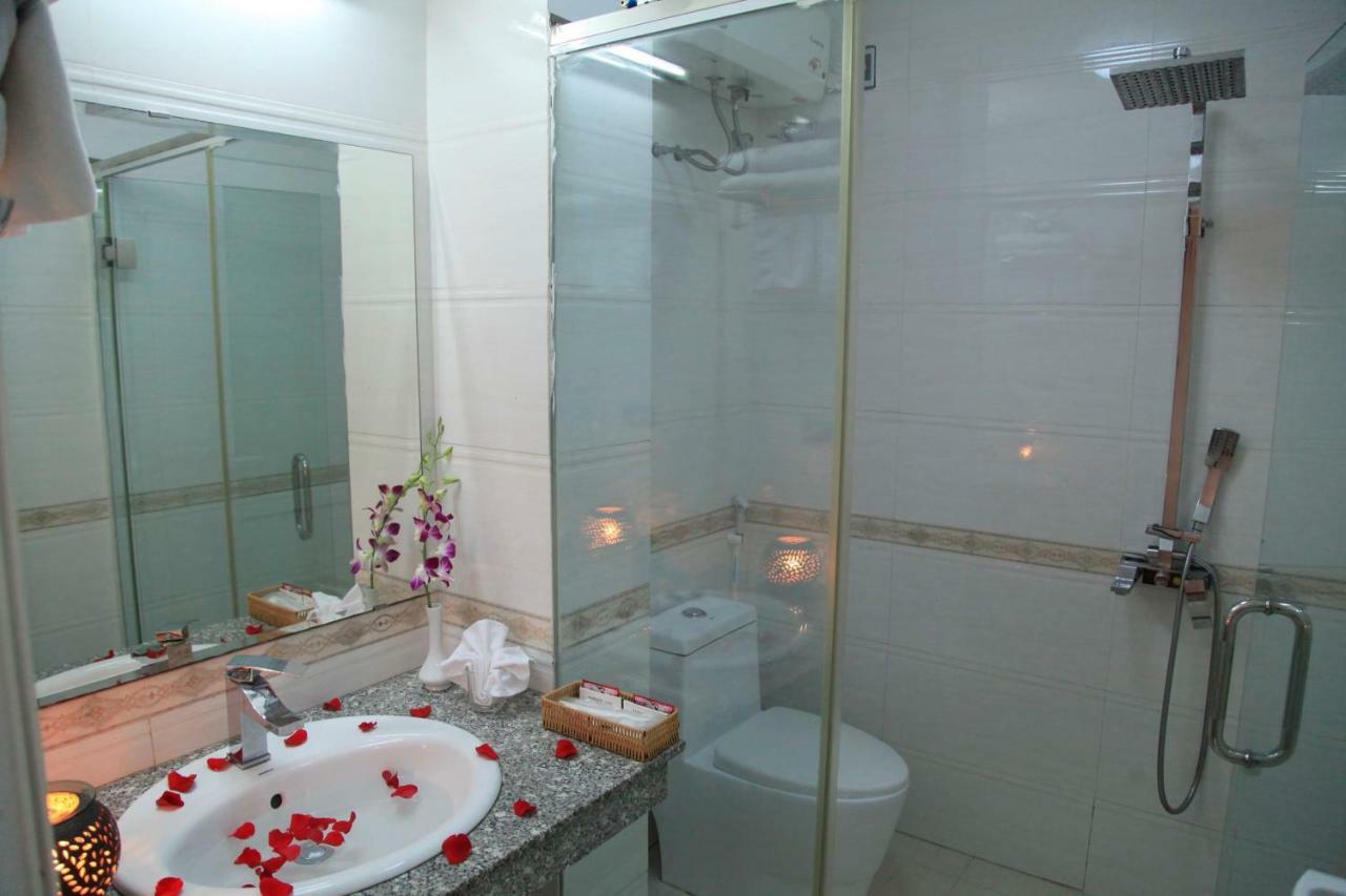 Paradis Hotel Hạ Long Extérieur photo